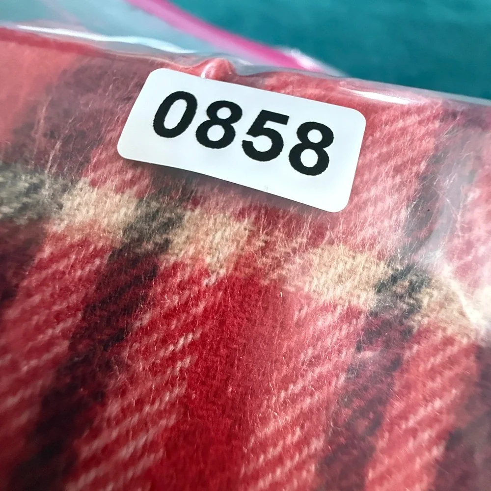 Black Gray Plaid Super‎ Soft Fringe Scarf 64x10